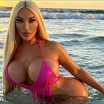 Dayanafitnees's webcam
