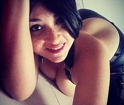 laura395's webcam