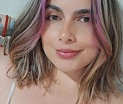 Juliietha_ser's webcam