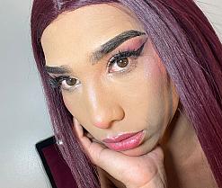 emeli_roushot's webcam