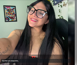 PaulaVNK's webcam