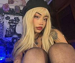 Elektra777's webcam