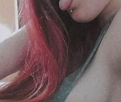 BbyLoba18's webcam