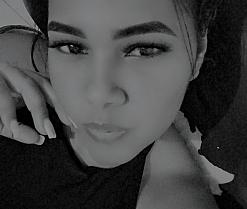 kary_garcia's webcam