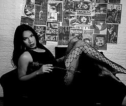jazmin_waked's webcam