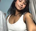 Lola_Purple's webcam
