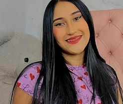 Camila_Wood's webcam
