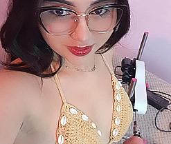 mila_quinn's webcam