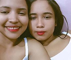 Carla_camile7's webcam