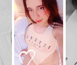 scarlet_hans's webcam