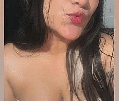 Yasmin_wish's webcam