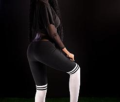tahira-20's webcam